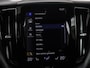 Volvo XC60 2.0 B5 Business Pro | Adaptive cruise | Stuur/stoel verwarming | Trekhaak | Climate control | Carplay | Achterbank verwarming | Full LED
