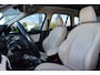 BMW X1 sDrive20i Orange Edition II | Schuif-/ Kanteldak | Stoelverwarming | Leder | Head-up Display |