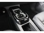 Volkswagen ID.4 Pro 77 kWh | Leder | Trekhaak | Onderhoudscontract tot 2029! | Cruise Adaptive | Clima | 360 Camera | Sfeerverlichting |