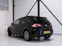 Volkswagen Golf 1.4 TSI ACT Highline "Automaat" Pano Stoelverwarming Trekhaak Xenon-LED Massage-stoel Camera Keyless Parkeersensor