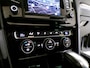 Volkswagen Golf 1.4 TSI ACT Highline "Automaat" Pano Stoelverwarming Trekhaak Xenon-LED Massage-stoel Camera Keyless Parkeersensor