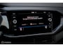 Volkswagen T-Cross 1.0 TSI Life Automaat | Trekhaak | Camera | Stoelverwarming | Adaptive cruise | led | zeer nette auto |