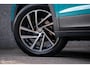 Volkswagen T-Cross 1.0 TSI Life Automaat | Trekhaak | Camera | Stoelverwarming | Adaptive cruise | led | zeer nette auto |