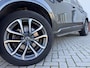 Volvo XC90 2.0 D4 Momentum Grijs Kenteken | Leder | Digital Cockpit | Full LED | Camera | CarPlay | Navigatie | Adaptive Cruise | Climate