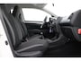 Toyota Aygo 1.0 VVT-i x-fun | Airco | Bluetooth | Elektrische ramen voor | Multifunctioneel lederen stuurwiel