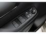 Toyota Yaris 1.5 Hybrid 115 Dynamic | Dodehoek detectie | Parkeersensoren voor/achter | Stoel-/stuurverwarming | Apple Carplay / Android Auto | Adaptive Cruise | Clima | Keyless | Camera | 16 inch