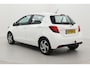 Toyota Yaris 1.0 VVT-i Comfort | Trekhaak | Airco | Elektrische ramen voor | Radio CD speler | 15 inch | Multifunctioneel stuurwiel