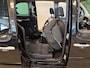 Renault Kangoo Rolstoelauto 3+1 incl. luchtvering