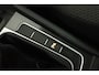 Volkswagen Golf 1.0 TSI Comfortline (STOELVERWARMING, CAMERA, CRUISE ADAPTIEF, PARKEERSENSOREN)