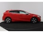 Volvo V40 2.0 T4 Business Sport (STOELVERWARMING, CRUISE CONTROL, NAVIGATIE, PARKEERSENSOREN)