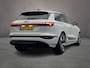 Audi Q6 e-tron Launch edition 252PK 83 kWh | Panoramadak | Trekhaak | 20-Inch | Tech-Plus | Privacy-Glas | MMI-Pro | Stuurwiel-Verwarming | Top-View |