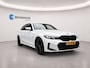 BMW 3-Serie 3-Serie 320e 204PK HIGH EXECUTIVE M-SPORT AUTOMAAT SOH 98% / NAVI / LEDER / CLIMA / PDC / 19" LMV / CAMERA / ADAPT. CRUISECONTROL / KEYLESS / FULL-LED / WINTERPAKKET / ORG. NL. / NIEUWSTAAT !!