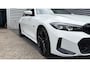 BMW 3-Serie 3-Serie 320e 204PK HIGH EXECUTIVE M-SPORT AUTOMAAT SOH 98% / NAVI / LEDER / CLIMA / PDC / 19" LMV / CAMERA / ADAPT. CRUISECONTROL / KEYLESS / FULL-LED / WINTERPAKKET / ORG. NL. / NIEUWSTAAT !!