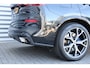 BMW X5 XDRIVE45E 394PK HIGH EXECUTIVE M-SPORT AUTOMAAT SOH 100% / NAVI / LEDER / FULL-LED / CLIMA / 21" LMV / KEYLESS / 360 CAMERA / PANO. DAK / SOFT-CLOSE / LUCHTVERING / ORG. NL. / ADAPT. CRUISECONTROL / WINTERPAKKET / UNIEK / NIEUWSTAAT !!