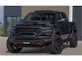 Dodge Ram TRX HELLCAT | 6.2 V8 712PK SUPERCHARGER | RODE STIKSELS | FULLY LOADED | CARBON | CREW CAB | DUBBELE CABINE | 5 PERSOONS | De specialist in Amerikaanse pick‑ups in Nederland en Europa.