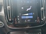 Volvo XC40 2.0 T4 MOMENTUM PRO GEARTRONIC