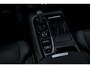 Volvo V60 2.0 T6 Recharge AWD R-Design | Trekhaak | Adaptieve Cruise Control | Koplampen adaptief | Stoel en Stuurverwarming | 19" | Harman & Kardon | Getint glas |
