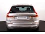 Volvo XC60 T6 Recharge AWD Inscription - Luchtvering - Panorama/schuifdak - IntelliSafe Assist & Surround - 360º Camera - Harman/Kardon audio - Verwarmde voorstoelen, stuur & achterbank - Parkeersensoren voor & achter - Elektr. bedienb. voorstoelen met geheugen - Head up display - Draadloze tel. lader - Standkachel - Extra getint glas - Inklapbare trekhaak - 21' LMV