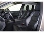 Volvo XC60 T6 Recharge AWD Inscription - Luchtvering - Panorama/schuifdak - IntelliSafe Assist & Surround - 360º Camera - Harman/Kardon audio - Verwarmde voorstoelen, stuur & achterbank - Parkeersensoren voor & achter - Elektr. bedienb. voorstoelen met geheugen - Head up display - Draadloze tel. lader - Standkachel - Extra getint glas - Inklapbare trekhaak - 21' LMV