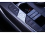 BMW 3-Serie 330e M Sport SOH 96% Head up Schuifdak Camera Memory Shadowline 20 Inch Apple Carplay Travelpakket