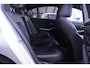 BMW 3-Serie 330e M Sport SOH 96% Head up Schuifdak Camera Memory Shadowline 20 Inch Apple Carplay Travelpakket