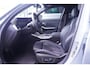 BMW 3-Serie 330e M Sport SOH 96% Head up Schuifdak Camera Memory Shadowline 20 Inch Apple Carplay Travelpakket