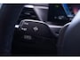 BMW 3-Serie 330e M Sport SOH 96% Head up Schuifdak Camera Memory Shadowline 20 Inch Apple Carplay Travelpakket