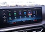 BMW 3-Serie 330e M Sport SOH 96% Head up Schuifdak Camera Memory Shadowline 20 Inch Apple Carplay Travelpakket