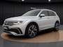 Volkswagen Tiguan 1.4 TSI eHybrid R-Line | Pano Dak | Trekhaak | 360 Camera | Side Assist | ACC | Elek. Achterklep | Elek. Stoelen | Leder | Stuur-/Stoelverwarming | 20'' |