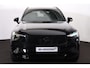 Volvo XC90 T8 Recharge AWD Ultra Dark - Luchtvering - Panorama/schuifdak - IntelliSafe Assist & Surround - 360º Camera - Bowers & Wilkins audio - Verwarmde voorstoelen, stuur & achterbank - Parkeersensoren voor & achter - Elektr. bedienb. voorstoelen met geheugen - Geventileerde voorstoelen - Draadloze tel. lader - Extra getint glas - Inklapbare trekhaak - 22' LMV