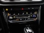 Volkswagen T-Roc 1.5 TSI R-Line Edition 150pk DSG | LED | Trekhaak | Ergo-stoel | Cruise control | Navigatie | Camera | App-Connect | Lichtmetalen Velgen |