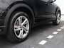 Volkswagen T-Roc 1.5 TSI R-Line Edition 150pk DSG | LED | Trekhaak | Ergo-stoel | Cruise control | Navigatie | Camera | App-Connect | Lichtmetalen Velgen |