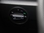 Volkswagen T-Roc 1.5 TSI R-Line Edition 150pk DSG | LED | Trekhaak | Ergo-stoel | Cruise control | Navigatie | Camera | App-Connect | Lichtmetalen Velgen |