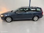 Volvo V70 2.5T Momentum NL-AUTO / DEALER HISTORIE