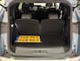 Peugeot e-5008 Allure Avantage 73 kWh 7p | Trekhaak | Keyless | Apple Carplay / Android Auto