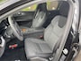 Volvo V60 2.0 B3 164pk Core Automaat / Navigatie / Camera / Stoelverwarming / Trekhaak