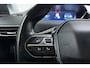Peugeot 5008 1.2 PureTech Blue Lease Executive | 7 persoons | Cruise control | Climate control | Navigatie full map | Lichtmetaal 17"