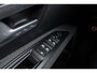 Peugeot 5008 1.2 PureTech Blue Lease Executive | 7 persoons | Cruise control | Climate control | Navigatie full map | Lichtmetaal 17"