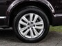 Volkswagen Transporter CARAVELLE 2.0 TDI L2H1 DC Highline - AUTOMAAT - MARGE - APPLE CARPLAY - PARKEER CAMERA - TREKHAAK!