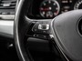 Volkswagen Transporter CARAVELLE 2.0 TDI L2H1 DC Highline - AUTOMAAT - MARGE - APPLE CARPLAY - PARKEER CAMERA - TREKHAAK!