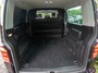 Volkswagen Transporter CARAVELLE 2.0 TDI L2H1 DC Highline - AUTOMAAT - MARGE - APPLE CARPLAY - PARKEER CAMERA - TREKHAAK!