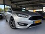 Ford Focus 1.0 ST-Line | Camera | Climate | Cruise | Navi | LMV | PDC | Dealer Onderhouden | ORG NL |