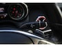 Mercedes-Benz GLA 200 Premium Plus AMG Panoramadak Carplay Leer/Alcantara Cruise Clima