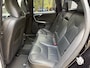 Volvo XC60 2.0 T5 FWD R-Design