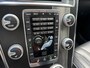 Volvo XC60 2.0 T5 FWD R-Design