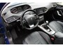 Peugeot 308 SW 1.2 PureTech Blue Lease Premium | Apple Carplay/Android auto | Stoelverwarming | Panoramadak | Lederen bekleding | Park assist | Lane assist | Keyless entry/start | Climate control |Cruise control | Achteruitrijcamera | Navigatie | Elektrische ramen v/a | Bluetooth | DAB |