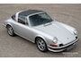 Porsche 911 2.4S Targa Recaro seats