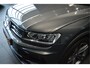 Volkswagen Tiguan 1.4 TSI ACT R-line navi pano camera trekhaak 150 pk !!
