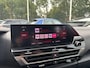 Citroën C4 1.2 Puretech Feel Edition | Carplay | Camera | Navigatie | Head-up | Trekhaak | Adaptieve Cruise | Climate Control| | Achterbank in delen neerklapbaar | Achteruitrijcamera | Airco (automatisch)