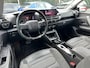 Citroën C4 1.2 Puretech Feel Edition | Carplay | Camera | Navigatie | Head-up | Trekhaak | Adaptieve Cruise | Climate Control| | Achterbank in delen neerklapbaar | Achteruitrijcamera | Airco (automatisch)